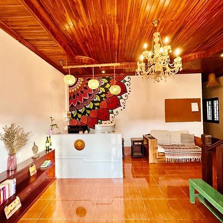 La Casa Hostel 루앙프라방 외부 사진